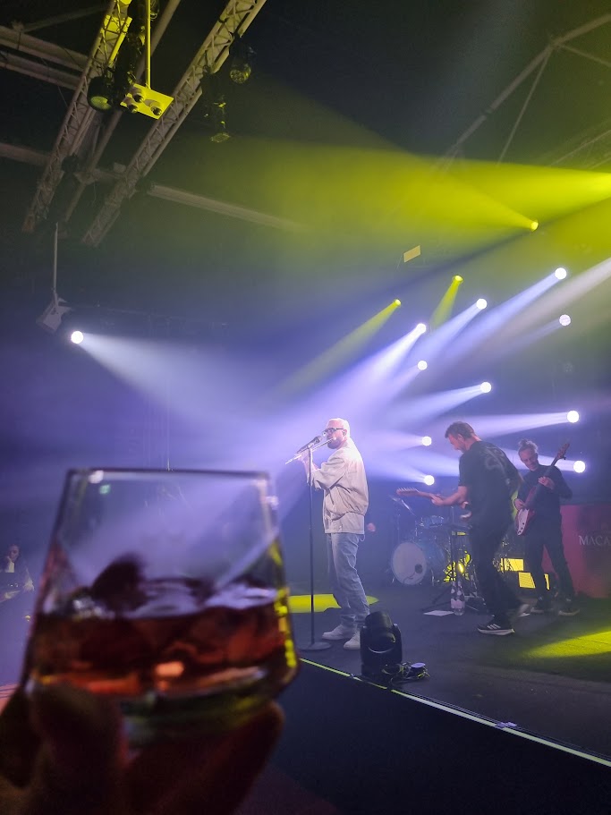 אברהם טל מקלאן